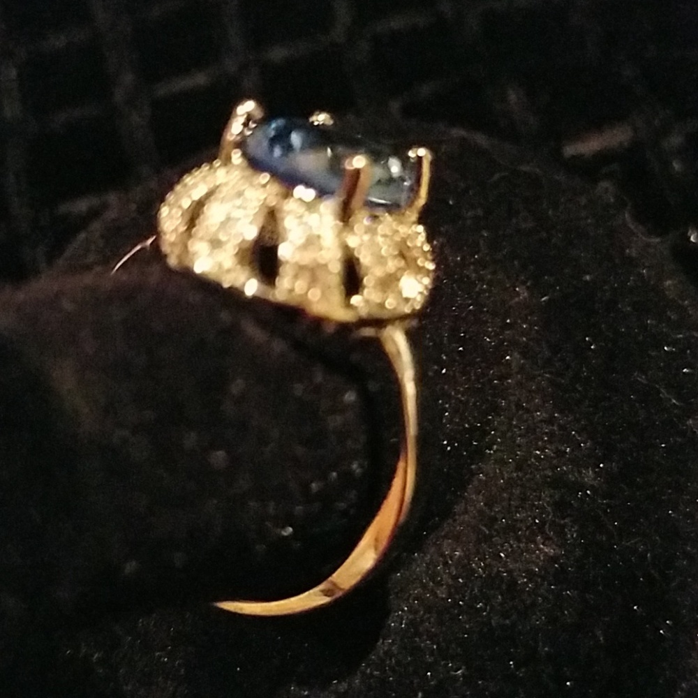 Tanzanite Simulate Ring - image 3